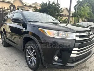 Toyota Highlander XLE 2019 Black