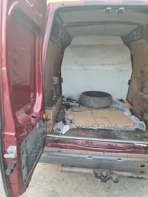 Ford Transit 2003 Red