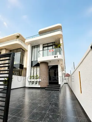 5bdrm Duplex in Lekki Phase 1 for sale