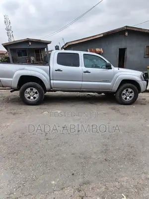 Toyota Tacoma 2009 Silver