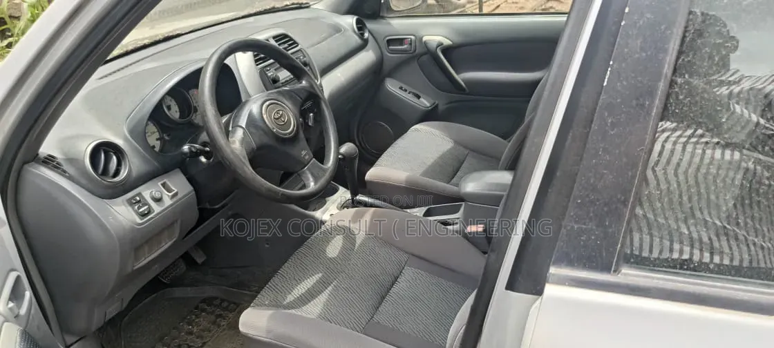 Toyota RAV4 2005 Silver