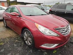 Hyundai Sonata 2011 Red