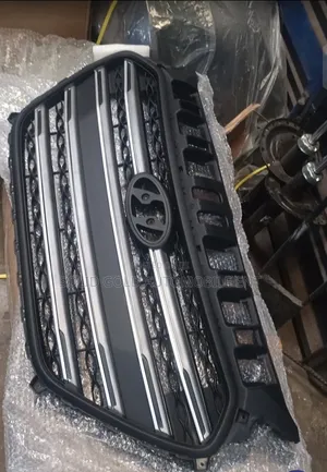 Front Grille Elantra GT 2013-2016