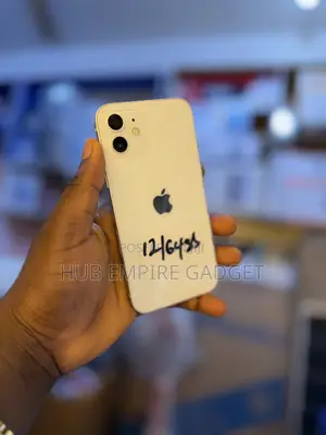 Apple iPhone 12 64 GB White
