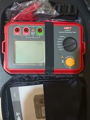 UNI-T Ut502C 2.5Kv Digital Insulation Tester
