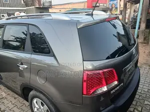 Kia Sorento 2011 Gray