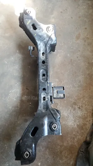 Hyundai Santafe 2015 2by4 Back Beam Empty