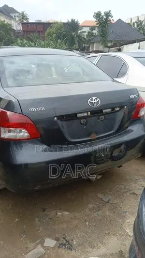 Toyota Yaris 2006 Blue