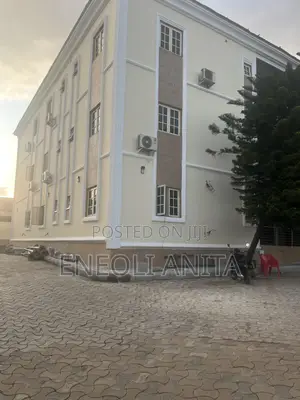 3bdrm Block of Flats in Jabi for rent