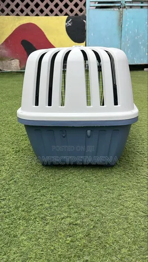 Pratiko 2 Metal Door Pet Carrier