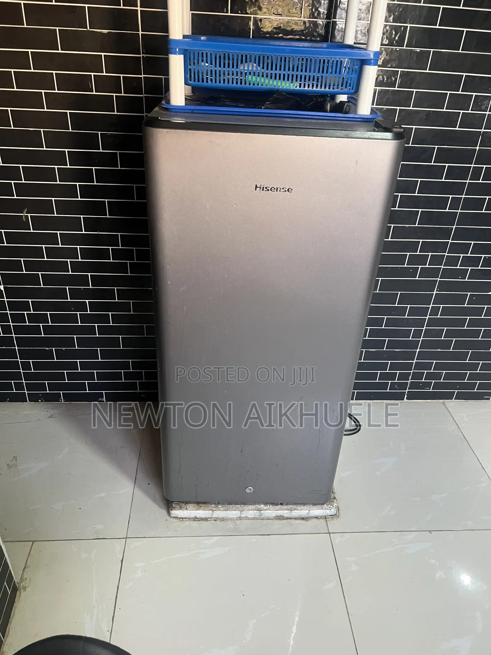 Very Clean and Chilled Refrigerator. That Cools Within 10 Mins