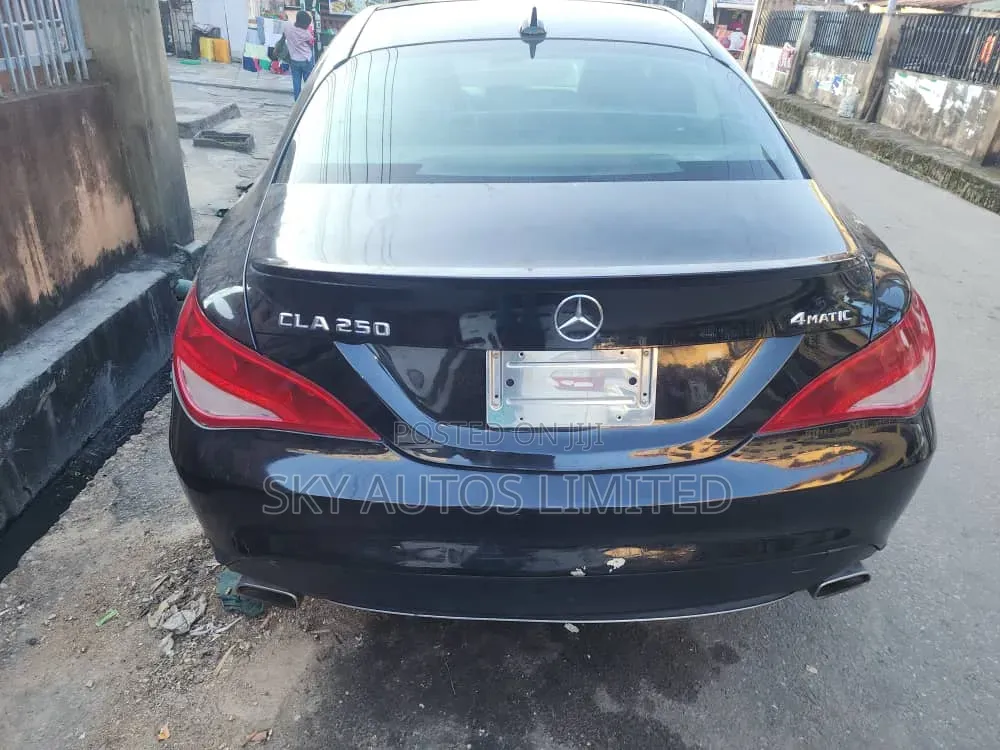 Mercedes-Benz CLA-Class 2016 Black