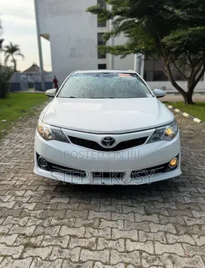 Toyota Camry 2013 White