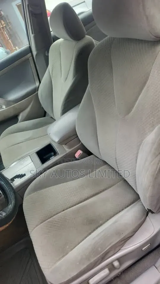 Toyota Camry 2008 Silver