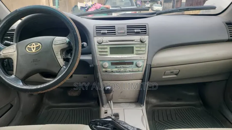 Toyota Camry 2008 Silver