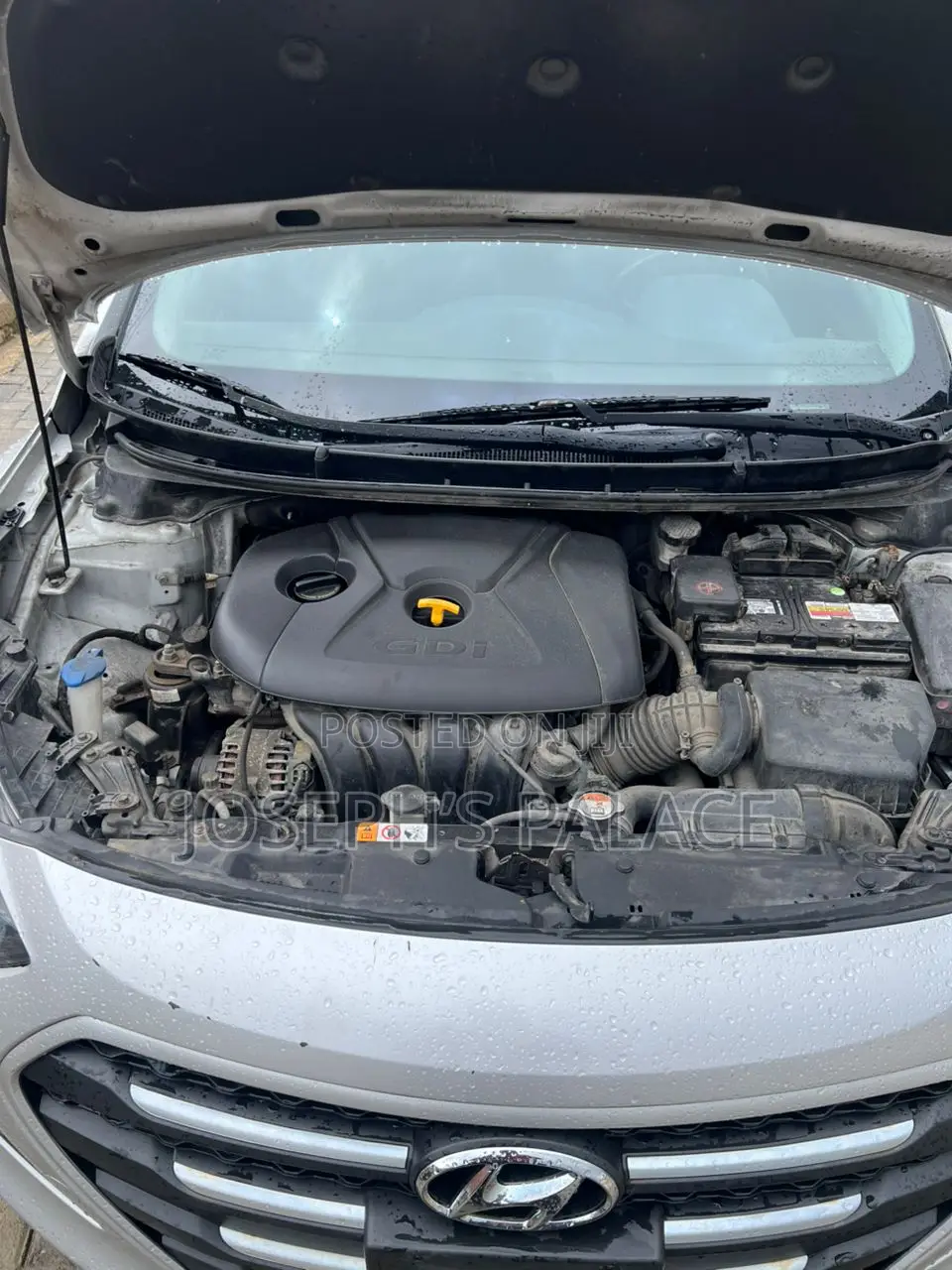 Hyundai Elantra 2016 Silver