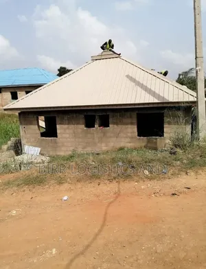 Carpenter for Roofing , Wooden and Steel Roofing