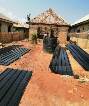 Carpenter for Roofing , Wooden and Steel Roofing