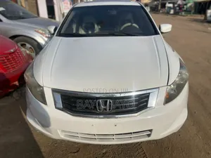 Honda Accord 2009 White