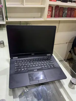 Laptop Dell Latitude 14 E7470 8GB Intel Core i5 SSD 256GB