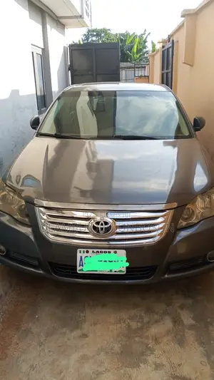 Toyota Avalon Limited Sedan FWD (3.5L 6cyl 6A) 2008 Brown