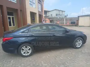 Hyundai Sonata 2011 Gray