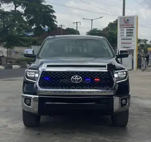 Toyota Tundra 2012 Black