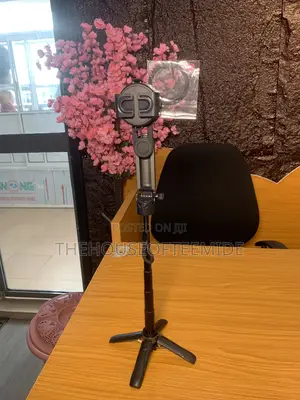 Mini Tripod With Magnetic Grip