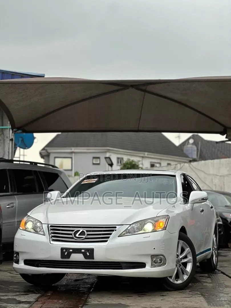 Lexus ES 350 2012 White