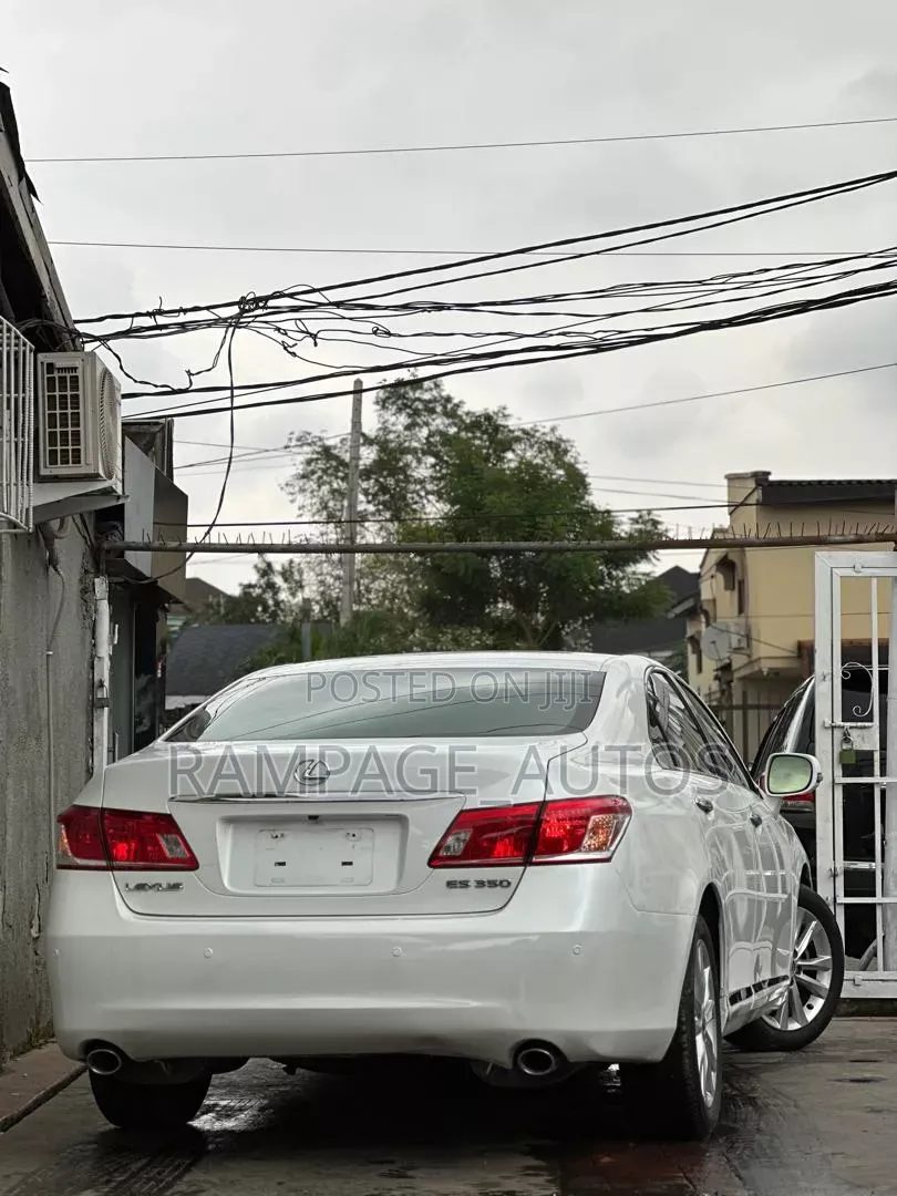 Lexus ES 350 2012 White