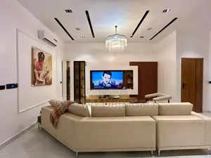 OASIS - Three Bedroom Apartment