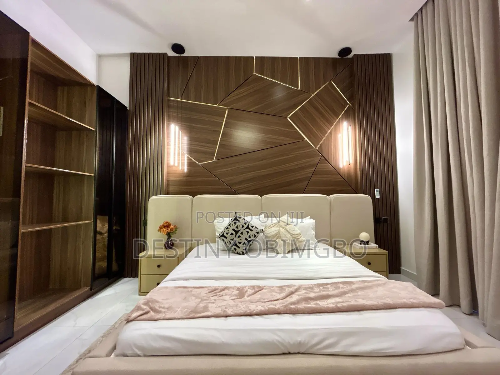 OASIS - Three Bedroom Apartment