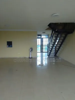 3bdrm Apartment in 1004 for rent