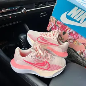 Beautiful Junky Nike Sneakers With Top Notch Quality