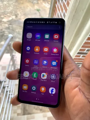 Samsung Galaxy S10e 128 GB Blue