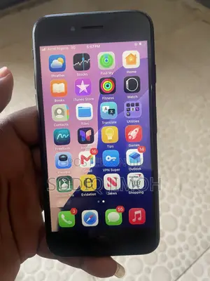 Apple iPhone SE (2020) 64 GB Black
