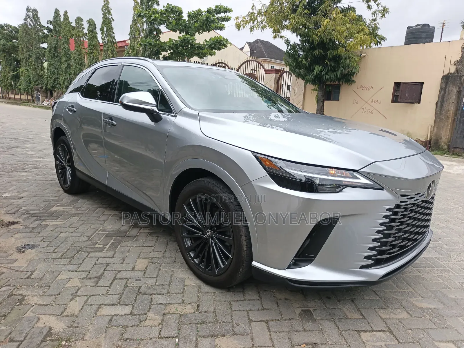 Lexus RX 2024 Silver