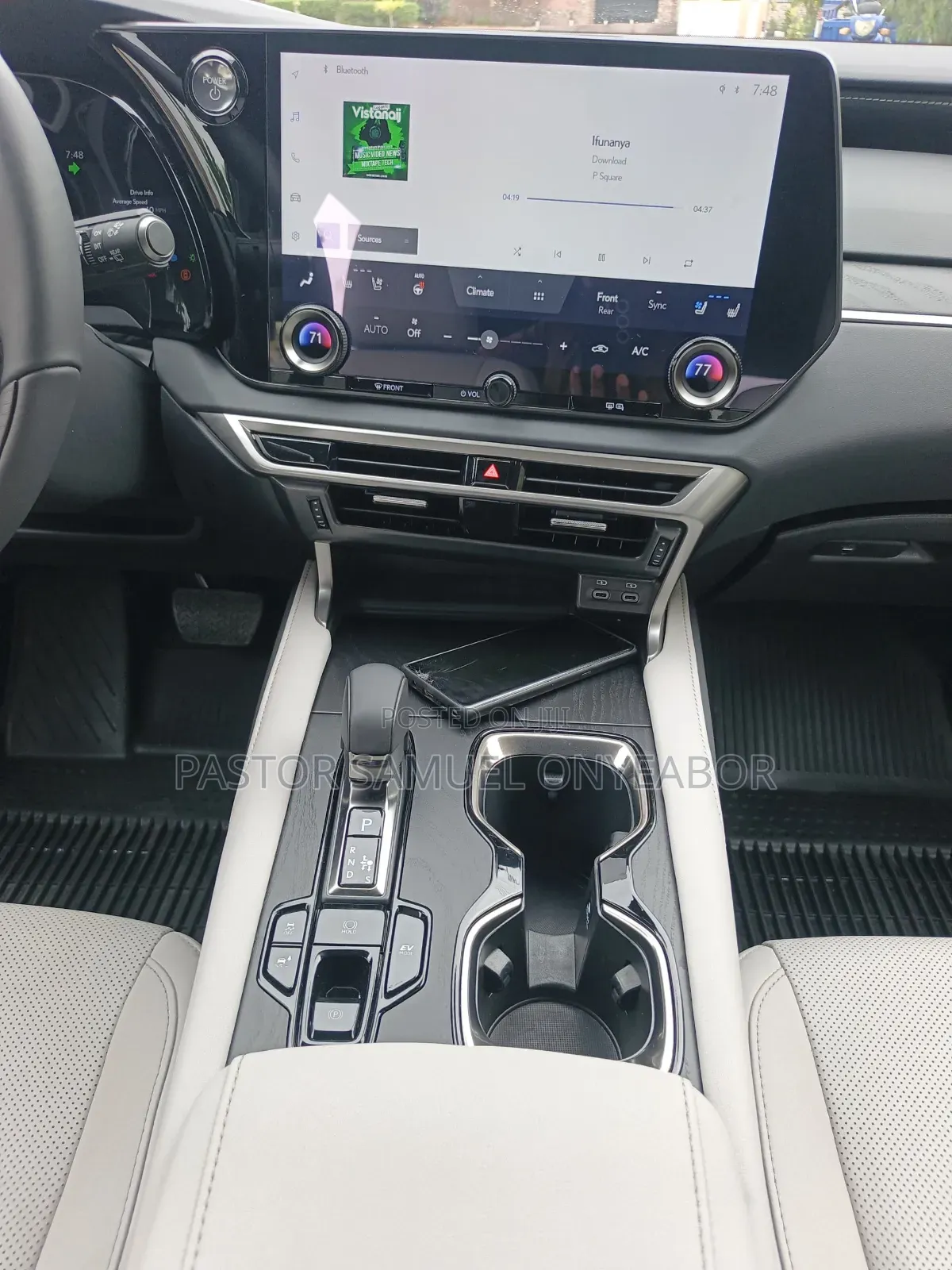Lexus RX 2024 Silver