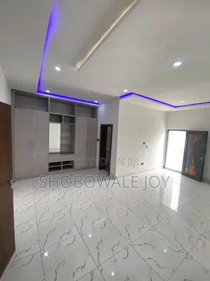 Studio Apartment in Mobile Road, Ilaje / Lekki for rent