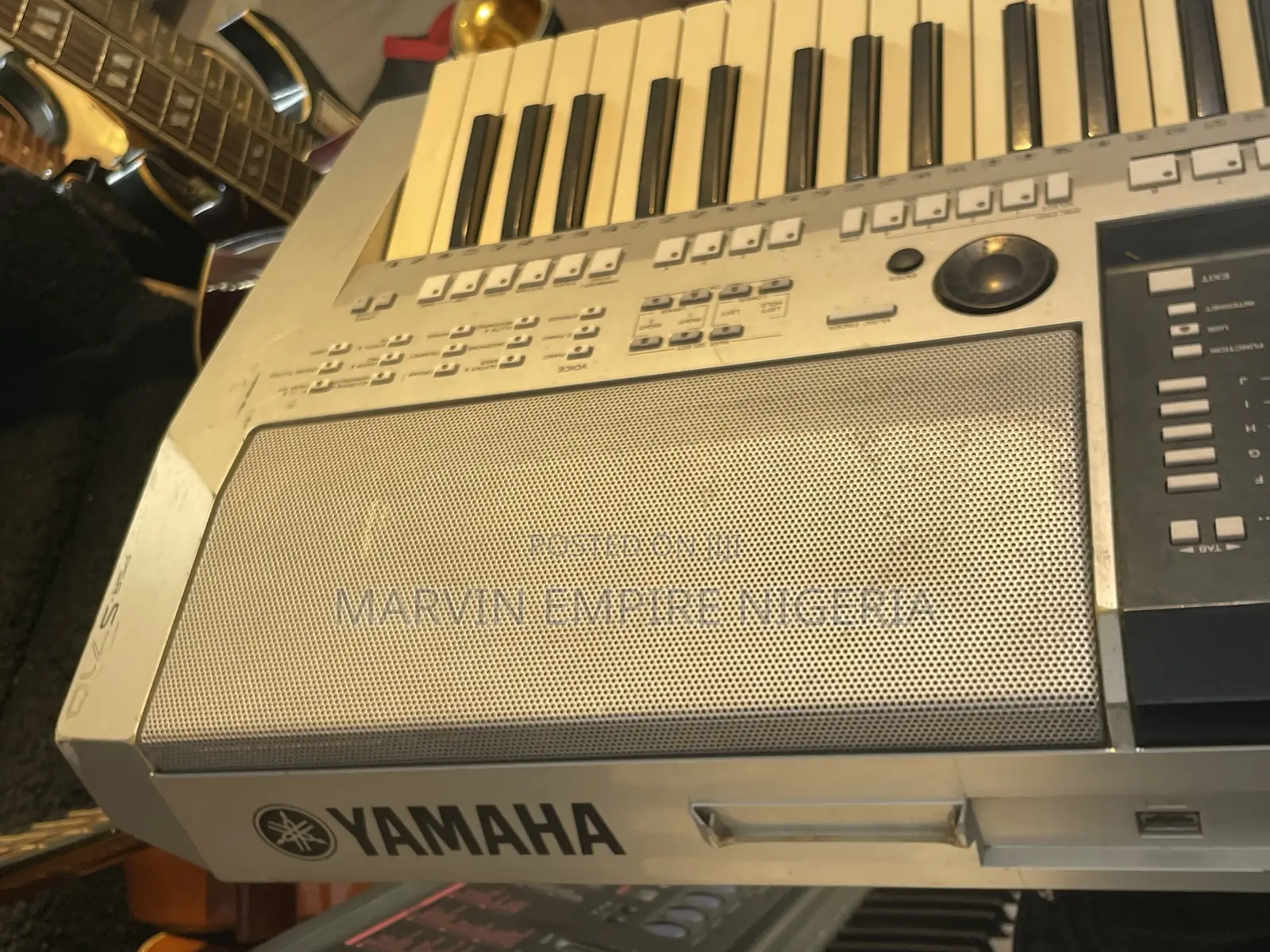 Yamaha Keyboard PSR-S710 With USB External Beats