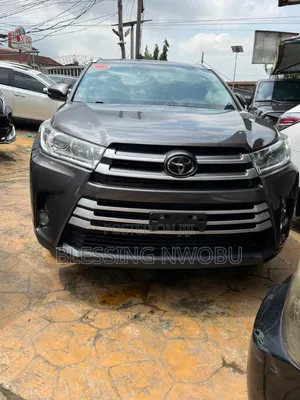Toyota Highlander 2019 Gray
