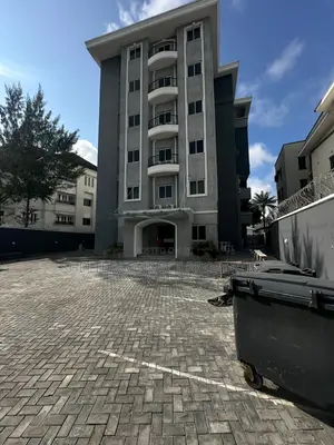 3bdrm Apartment in Ikoyi for rent