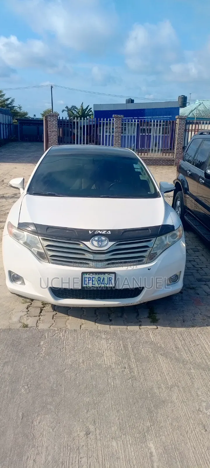 Toyota Venza 2012 White