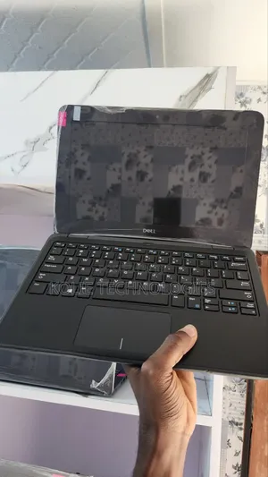 Laptop Dell Latitude 3190 4GB Intel Celeron SSD 128GB