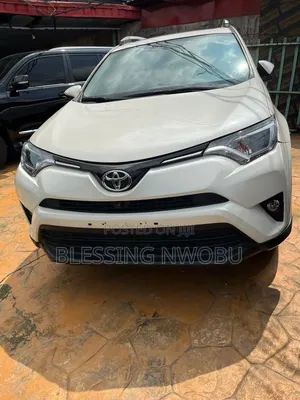 Toyota RAV4 2020 White