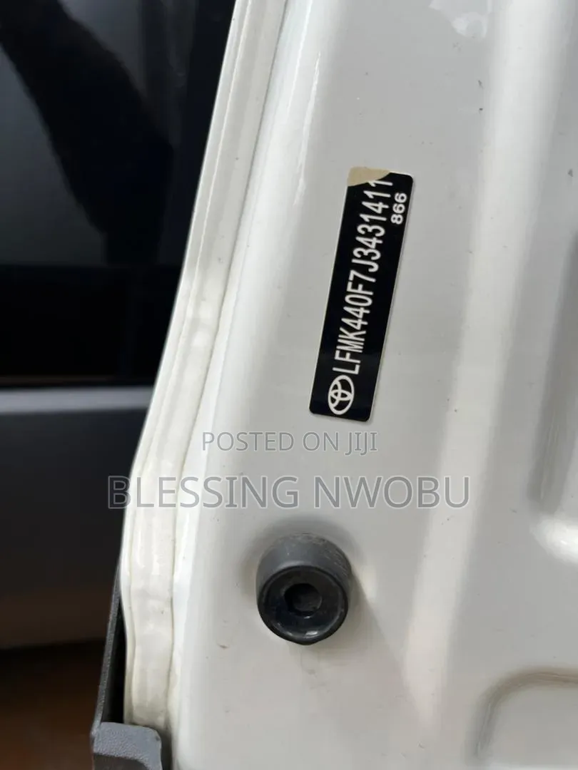 Toyota RAV4 2020 White