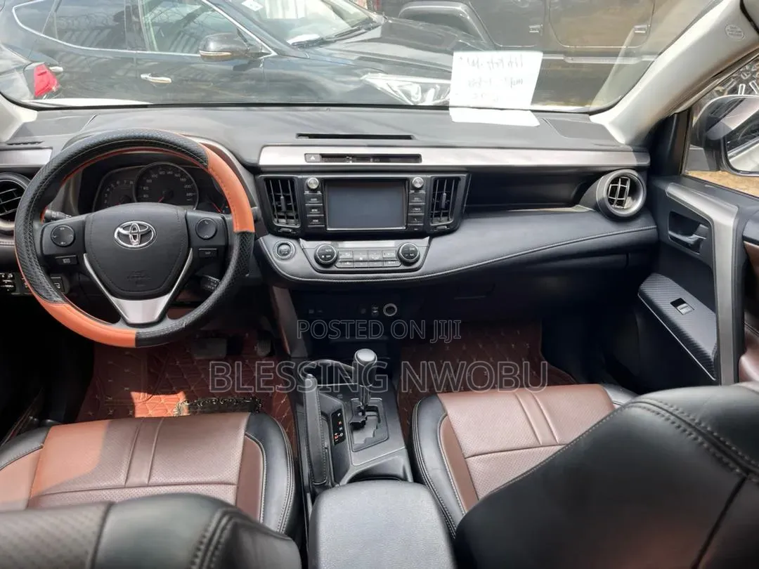 Toyota RAV4 2020 White