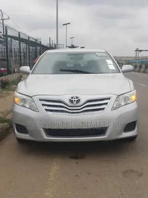 Toyota Camry 2012 Silver