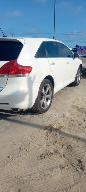 Toyota Venza 2012 White