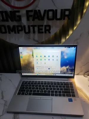 Laptop HP EliteBook 840 G8 8GB Intel Core i5 SSD 256GB